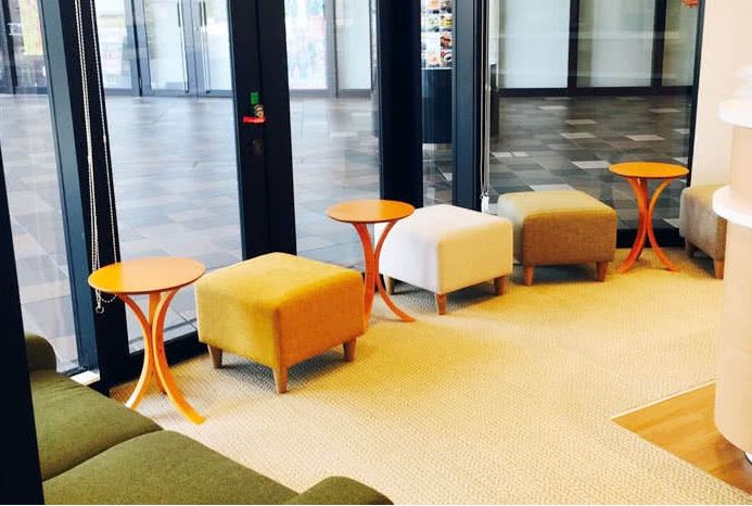 ロイブ和歌山の店内